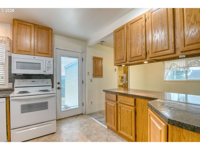 1101 Sw 31st St, Pendleton, OR 97801