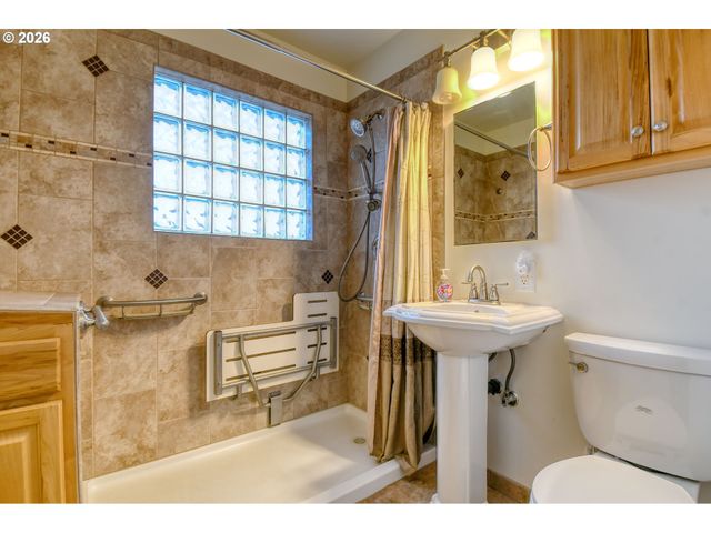 1101 Sw 31st St, Pendleton, OR 97801