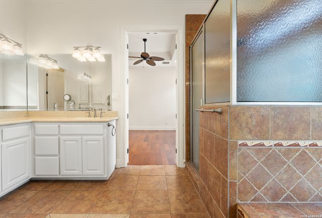 410 QUEEN ANNE CT, San Antonio, TX 78209