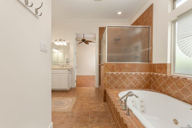 410 QUEEN ANNE CT, San Antonio, TX 78209
