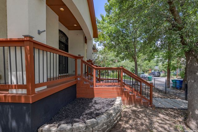 410 QUEEN ANNE CT, San Antonio, TX 78209