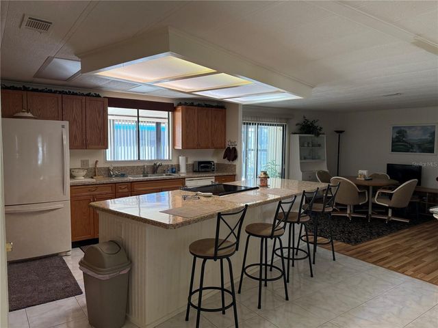 105 CYPRESS ROAD, Wildwood, FL 34785