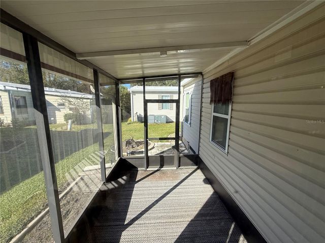 105 CYPRESS ROAD, Wildwood, FL 34785