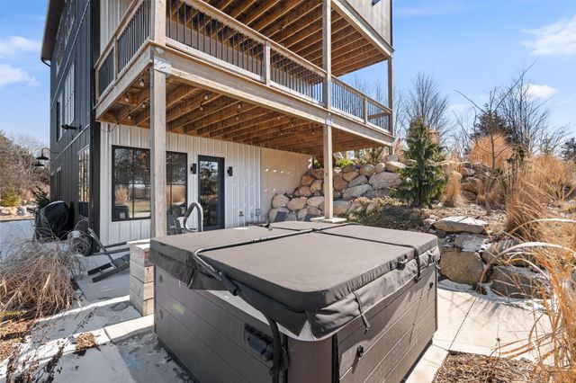 6364 126th Avenue, Saugatuck Twp, MI 49408