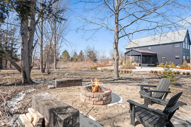 6364 126th Avenue, Saugatuck Twp, MI 49408