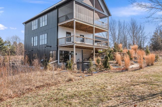 6364 126th Avenue, Saugatuck Twp, MI 49408