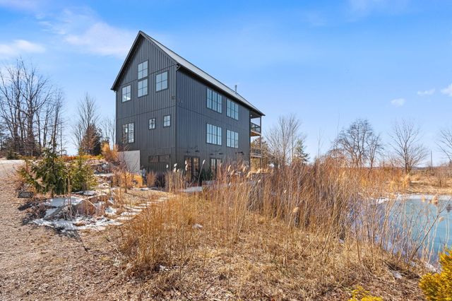 6364 126th Avenue, Saugatuck Twp, MI 49408