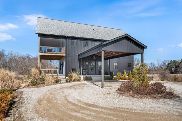 6364 126th Avenue, Saugatuck Twp, MI 49408