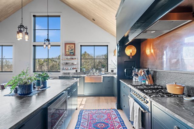 6364 126th Avenue, Saugatuck Twp, MI 49408