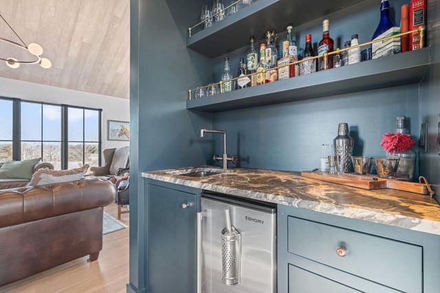 6364 126th Avenue, Saugatuck Twp, MI 49408