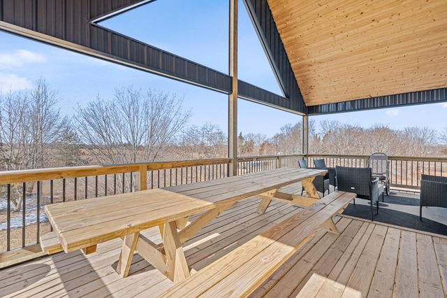 6364 126th Avenue, Saugatuck Twp, MI 49408