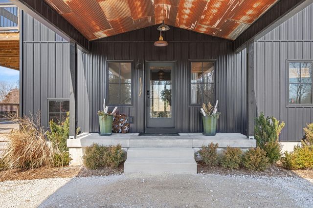 6364 126th Avenue, Saugatuck Twp, MI 49408