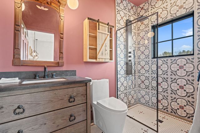 6364 126th Avenue, Saugatuck Twp, MI 49408