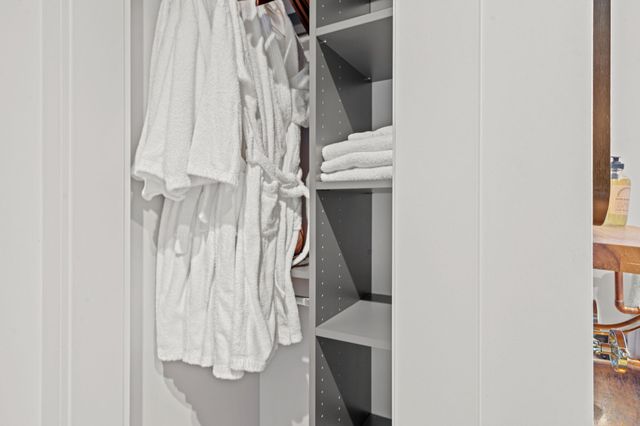 6364 126th Avenue, Saugatuck Twp, MI 49408