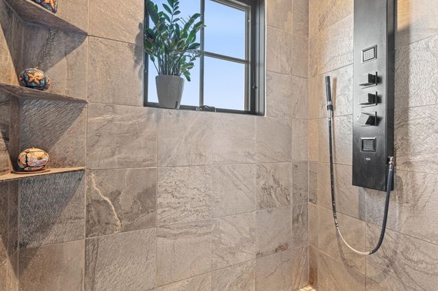 6364 126th Avenue, Saugatuck Twp, MI 49408