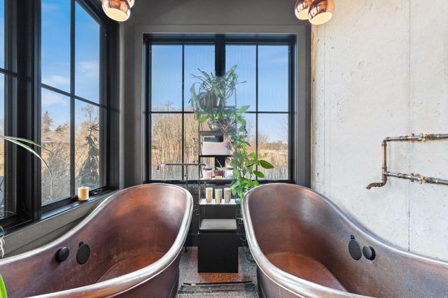 6364 126th Avenue, Saugatuck Twp, MI 49408