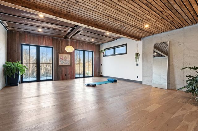 6364 126th Avenue, Saugatuck Twp, MI 49408