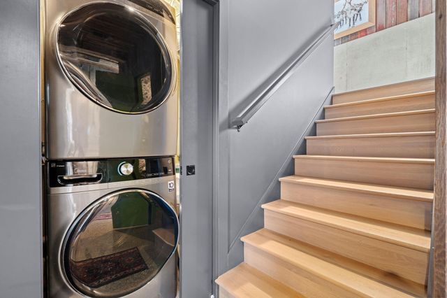 6364 126th Avenue, Saugatuck Twp, MI 49408