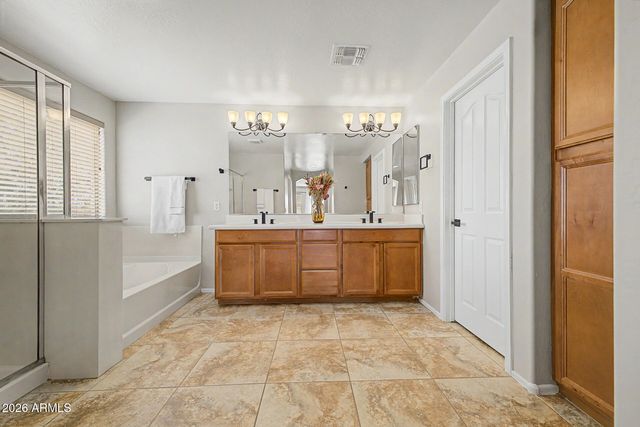 2310 S Glen Drive, Chandler, AZ 85286