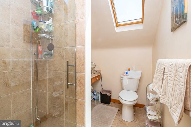 40 GIBRALTAR RD, Reading, PA 19606