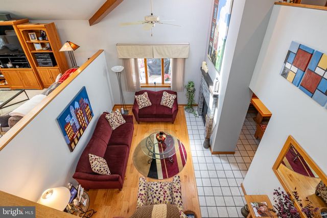 40 GIBRALTAR RD, Reading, PA 19606