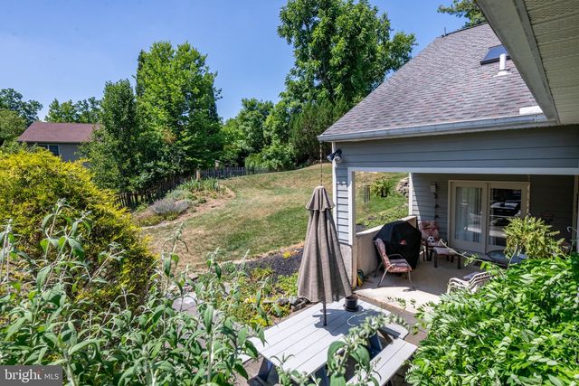 40 GIBRALTAR RD, Reading, PA 19606