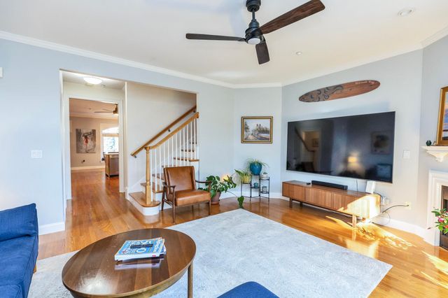 94 Riverwalk Way, Manchester, NH 03101