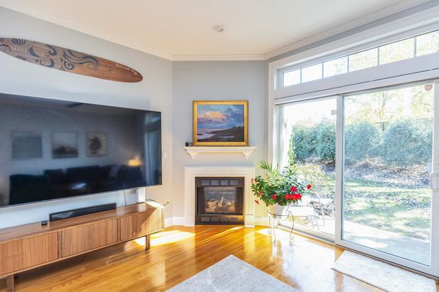 94 Riverwalk Way, Manchester, NH 03101