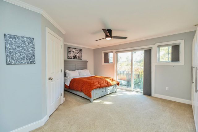 94 Riverwalk Way, Manchester, NH 03101