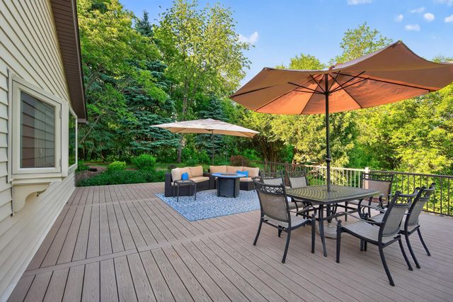 8840 River Heights Way, Inver Grove Heights, MN 55076