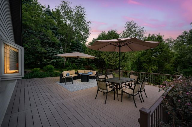8840 River Heights Way, Inver Grove Heights, MN 55076