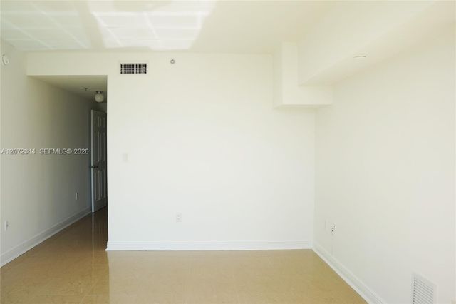 6362 Collins Avenue 610, Miami Beach, FL 33141
