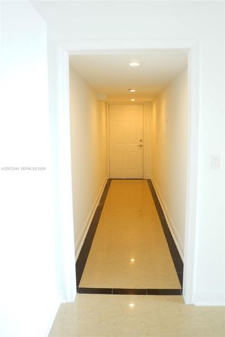 6362 Collins Avenue 610, Miami Beach, FL 33141