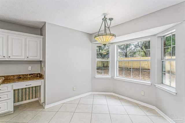 5181 Hawks Nest Dr, Milton, FL 32570