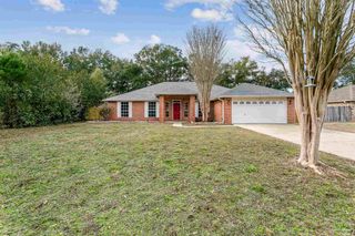 5181 Hawks Nest Dr, Milton, FL 32570