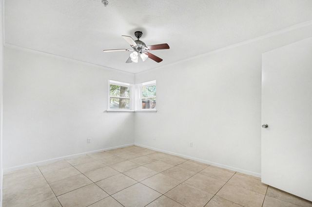 1946 Shadow Rock Drive, Houston, TX 77339