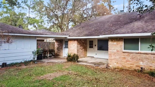 1946 Shadow Rock Drive, Houston, TX 77339