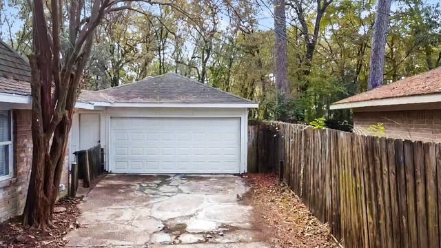 1946 Shadow Rock Drive, Houston, TX 77339