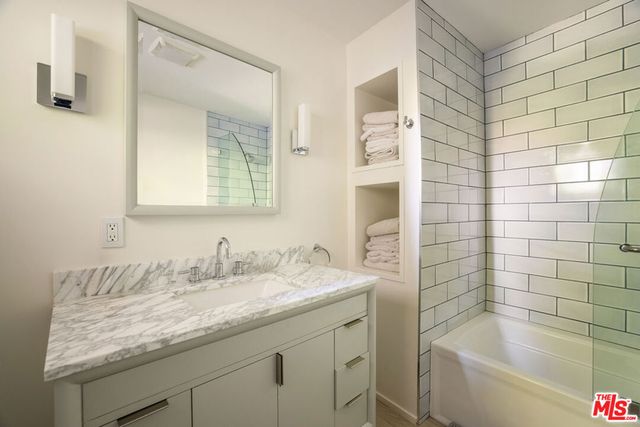 279 Mabery Road, Santa Monica, CA 90402