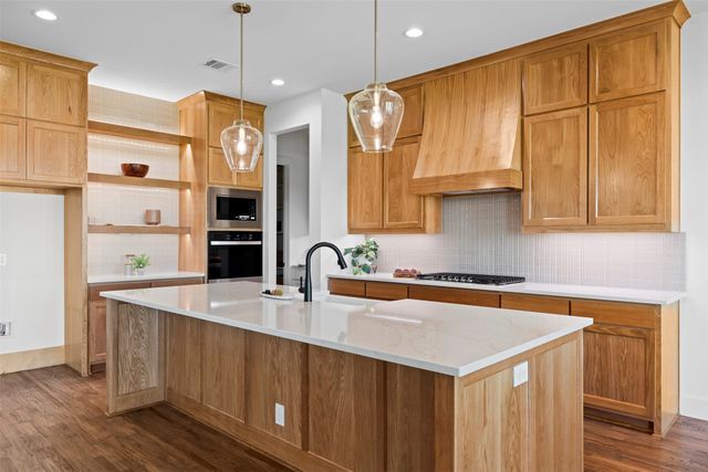 130 Adilynn Trail, Maypearl, TX 76084