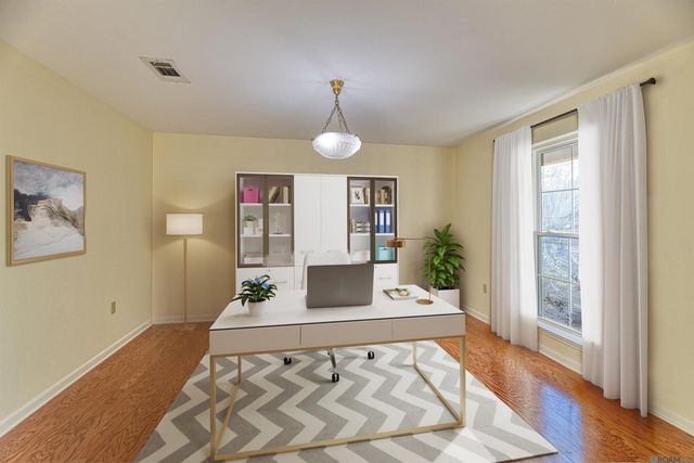 869 Heather Dr, Baton Rouge, LA 70815