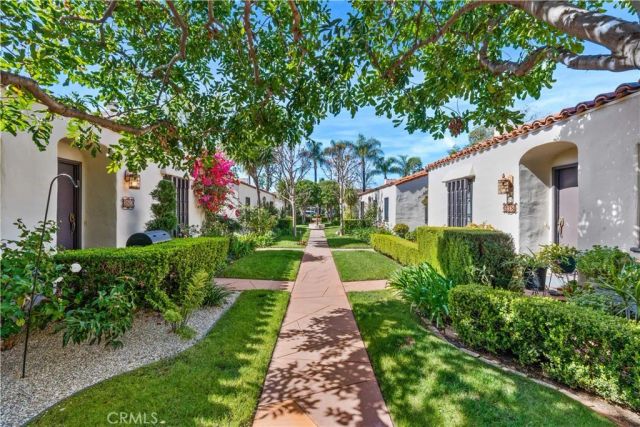 392 S Marengo 105, Pasadena, CA 91101