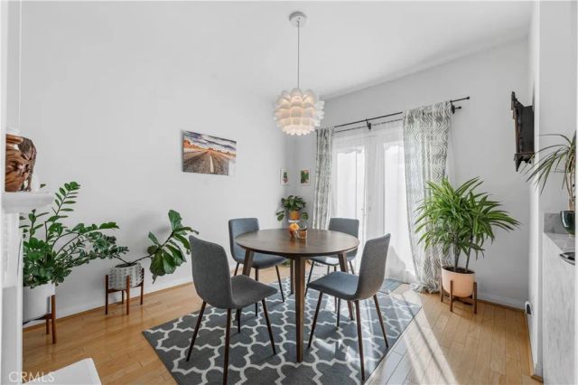 392 S Marengo 105, Pasadena, CA 91101