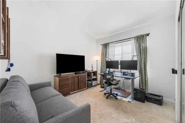 392 S Marengo 105, Pasadena, CA 91101