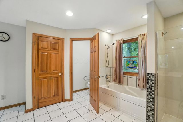 6253 Headley Heights Court, Columbus, OH 43230
