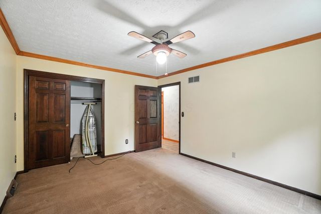 6253 Headley Heights Court, Columbus, OH 43230