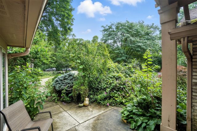 6253 Headley Heights Court, Columbus, OH 43230