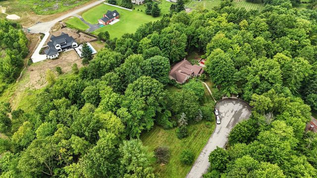 6253 Headley Heights Court, Columbus, OH 43230