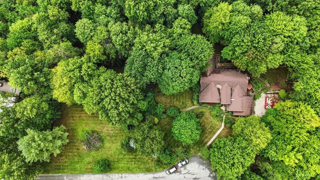 6253 Headley Heights Court, Columbus, OH 43230