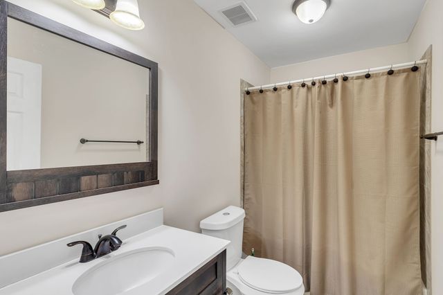 212 Post Creek Rd, Nashville, TN 37221